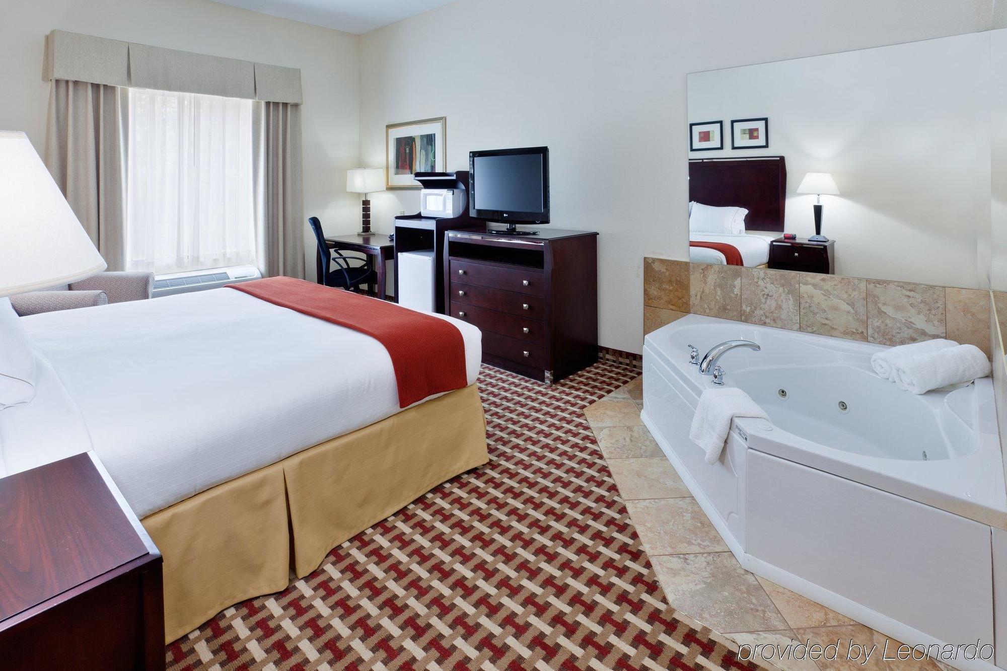 Holiday Inn Express & Suites White Haven - Poconos, An Ihg Hotel الغرفة الصورة